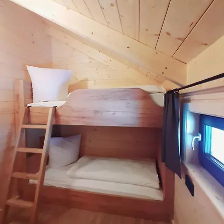 Haushaelfte Alpenchalets By Interhome * Jenig