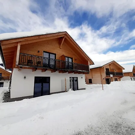Haushaelfte Alpenchalets By Interhome