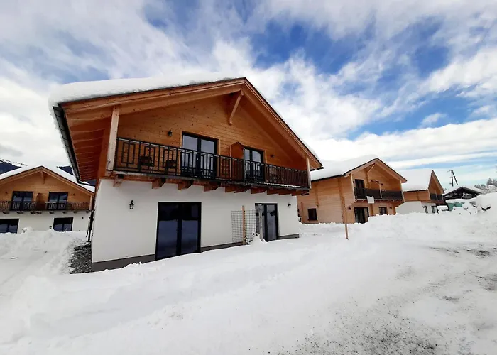 Haushaelfte Alpenchalets By Interhome